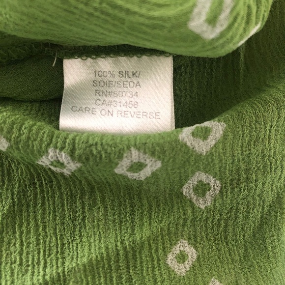 BCBGMAXAZRIA Boho V- Neck Green Long Sleeve Top S - Picture 8 of 8